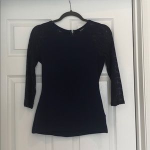 EXPRESS Navy 3/4 sleeve shirt with lace arms. S